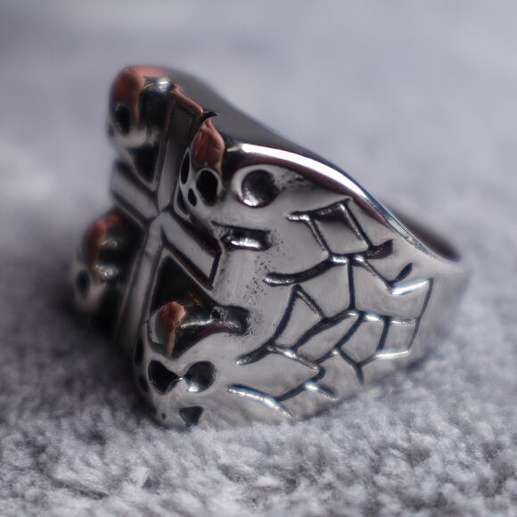 Stainless Steel Cross & Skulls Ring Size 11 RSRN-205 - Picture 3 of 5